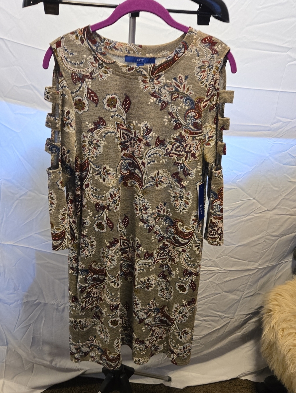 Kohl's Olive/gray Paisley Long Sleeve Cold-Shoulder Midi Dress W/pockets